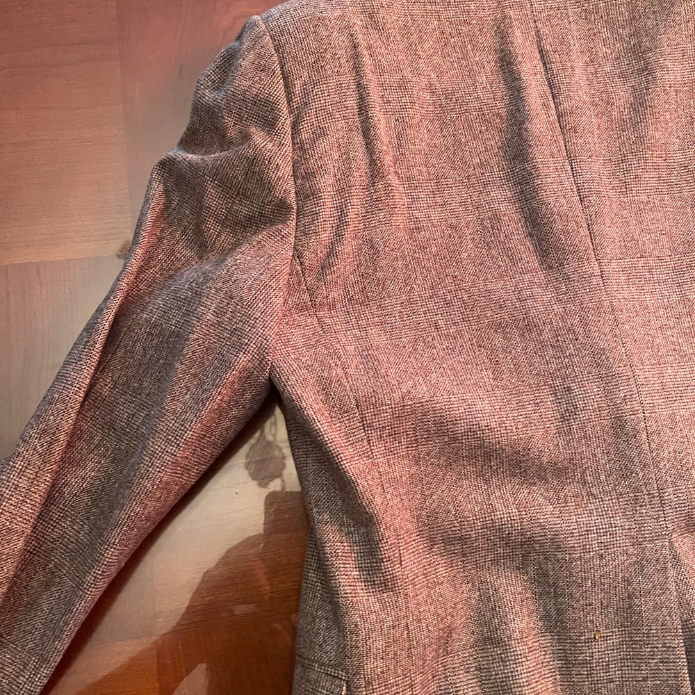 Bloomingdale's Gray Lightweight Jacket - image 6